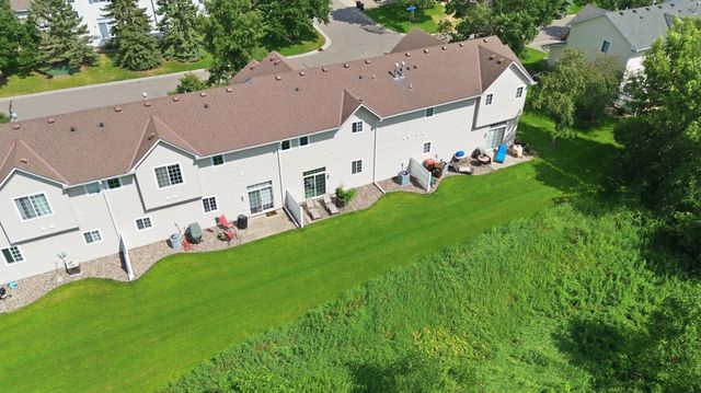 3176 Juniper Lane E, Woodbury, MN 55125