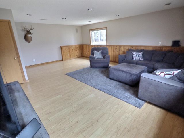 31357 Gable Avenue, Stacy, MN 55079