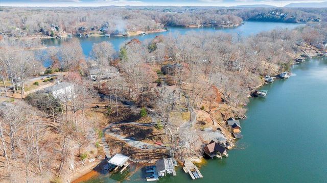 775 Long Island DR, Moneta, VA 24121