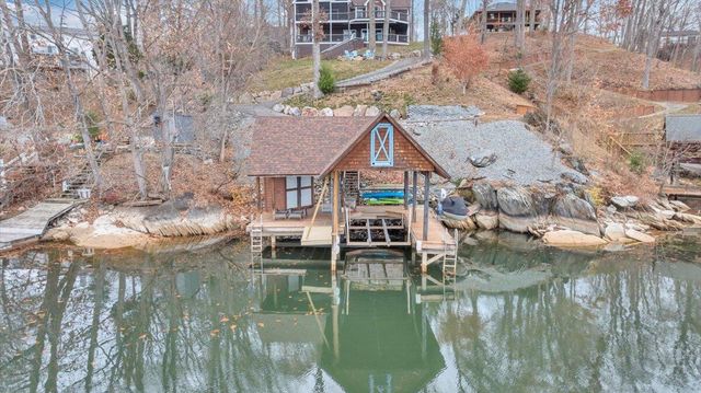 775 Long Island DR, Moneta, VA 24121