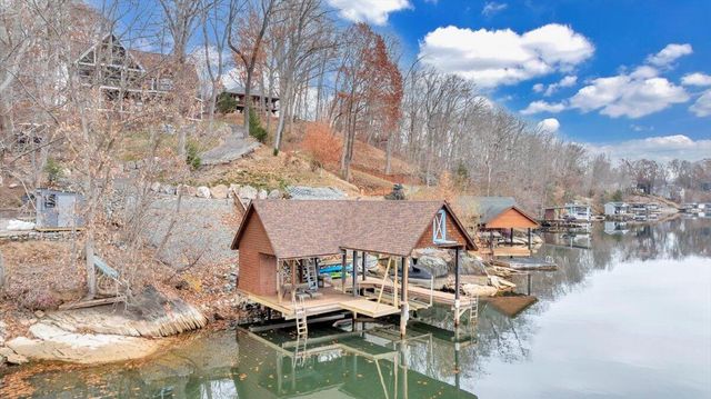 775 Long Island DR, Moneta, VA 24121