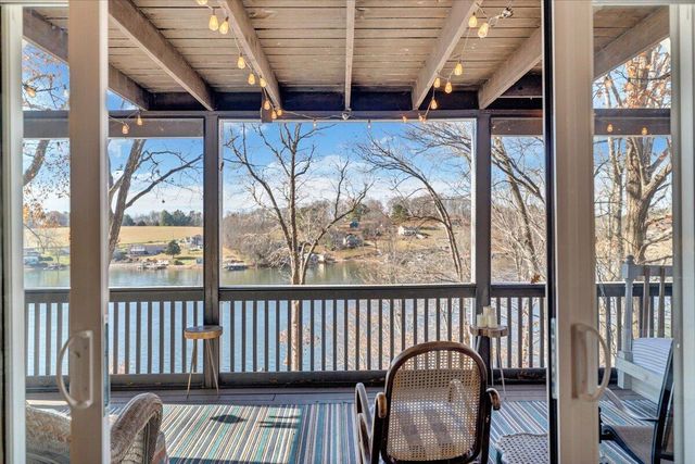 775 Long Island DR, Moneta, VA 24121