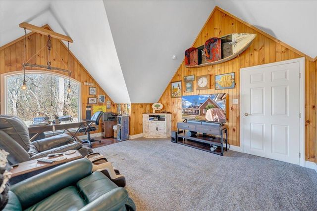 775 Long Island DR, Moneta, VA 24121