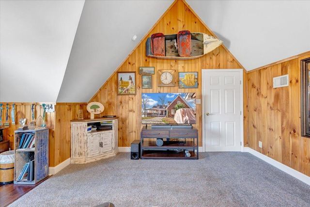 775 Long Island DR, Moneta, VA 24121