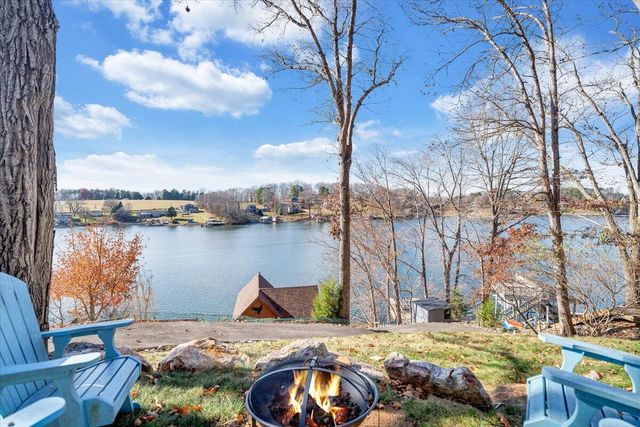 775 Long Island DR, Moneta, VA 24121