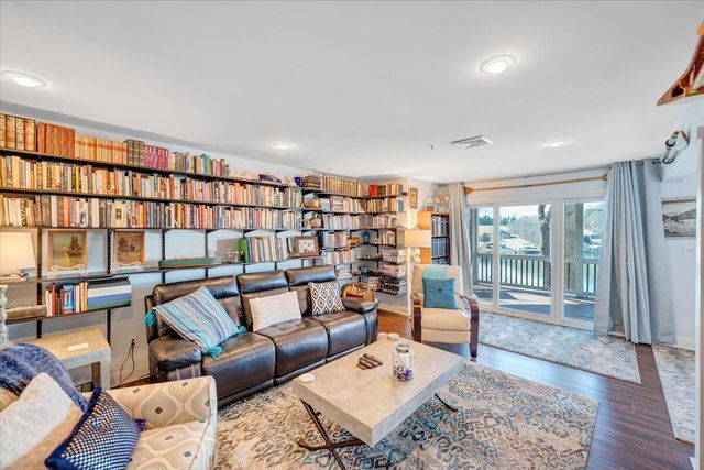 775 Long Island DR, Moneta, VA 24121