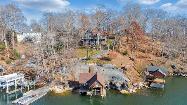 775 Long Island DR, Moneta, VA 24121