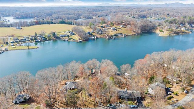 775 Long Island DR, Moneta, VA 24121