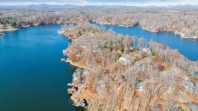 775 Long Island DR, Moneta, VA 24121