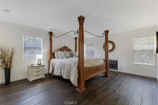 5009 Blackpool Avenue, Oak Park, CA 91377