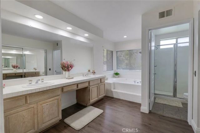 5009 Blackpool Avenue, Oak Park, CA 91377