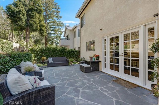 5009 Blackpool Avenue, Oak Park, CA 91377