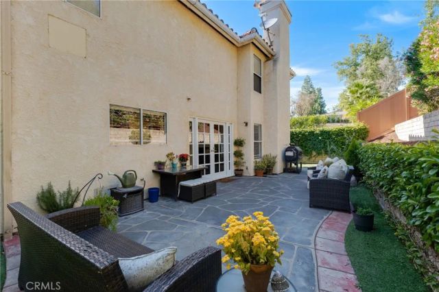 5009 Blackpool Avenue, Oak Park, CA 91377