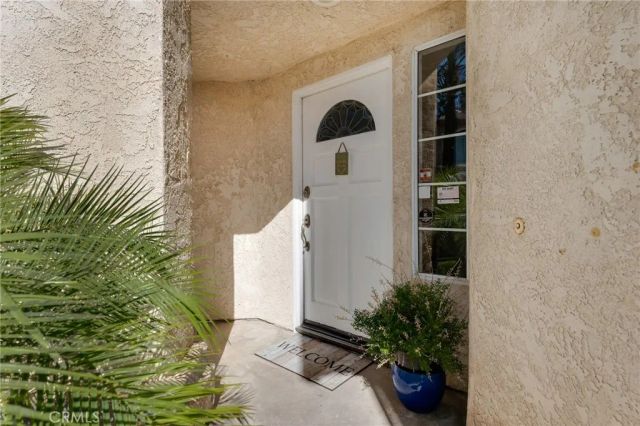 5009 Blackpool Avenue, Oak Park, CA 91377