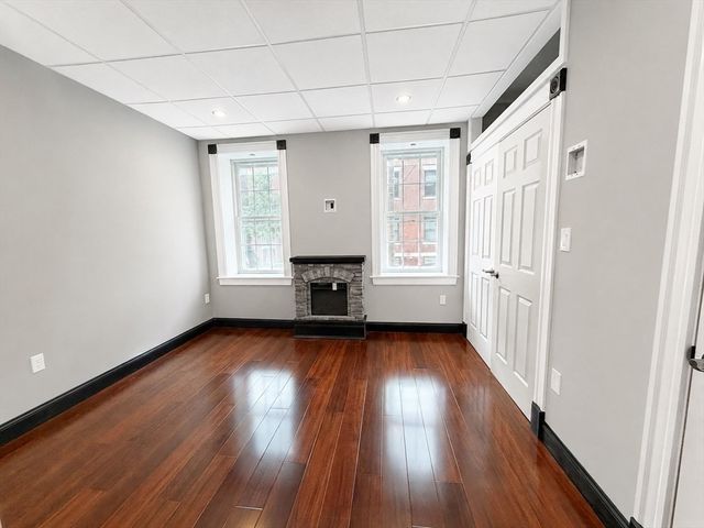 63 Frankfort 1, Boston, MA 02128