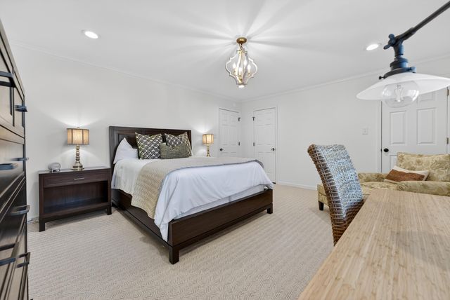 9600 EDNAM CV, Germantown, TN 38139