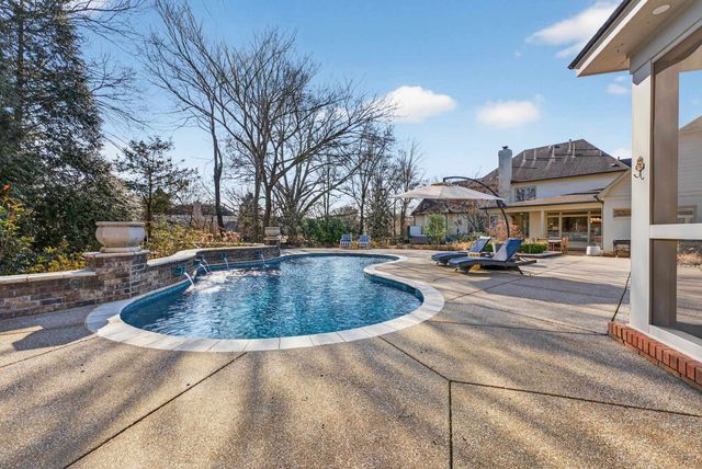 9600 EDNAM CV, Germantown, TN 38139