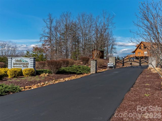 418 Owls Ridge Drive, Bostic, NC 28018