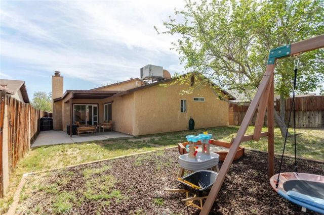 44415 Watford Avenue, Lancaster, CA 93535