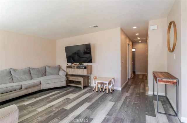 44415 Watford Avenue, Lancaster, CA 93535