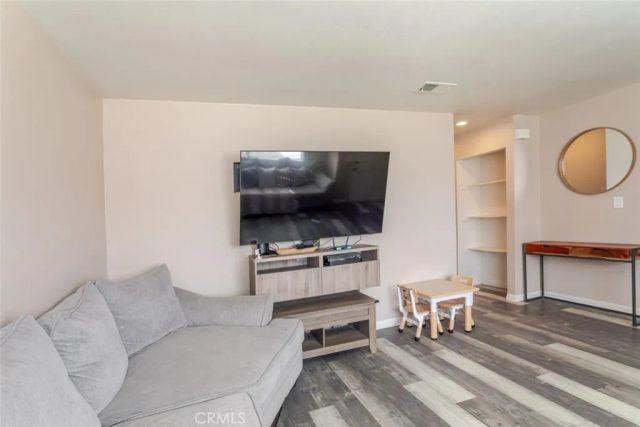 44415 Watford Avenue, Lancaster, CA 93535