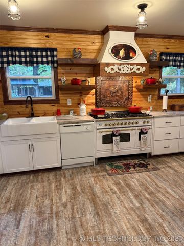 5969 E 620, Locust Grove, OK 74352