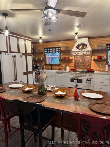 5969 E 620, Locust Grove, OK 74352