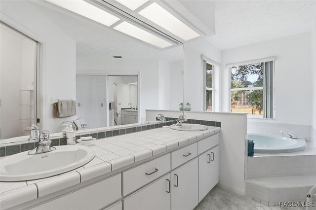 8951 E Sweetwater Drive, Inverness, FL 34450