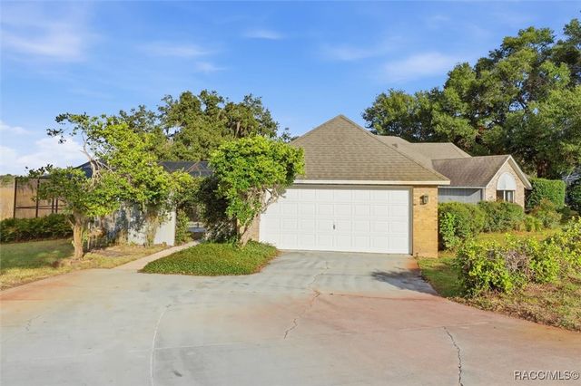 8951 E Sweetwater Drive, Inverness, FL 34450