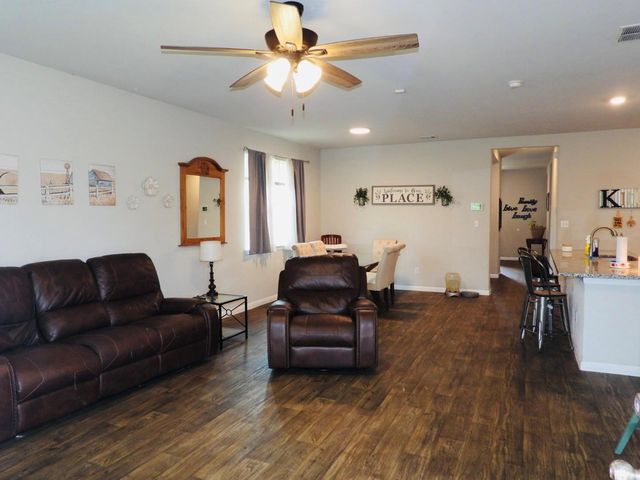 224 Baron Creek TRL, Bastrop, TX 78602