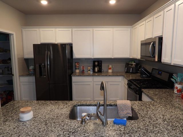 224 Baron Creek TRL, Bastrop, TX 78602