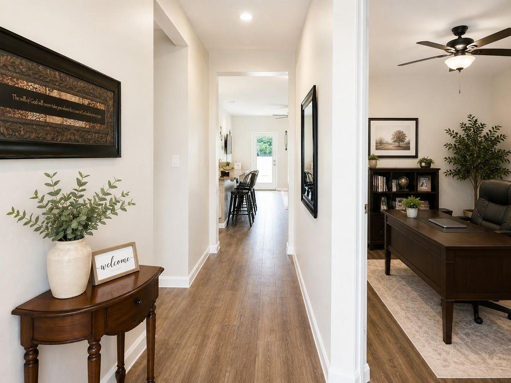 224 Baron Creek TRL, Bastrop, TX 78602