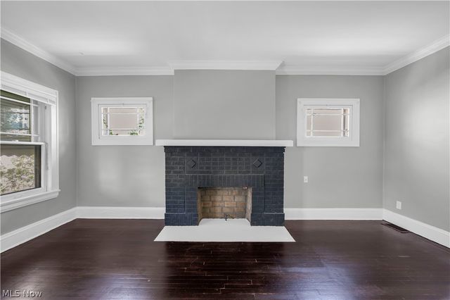 1353 Phelps Avenue 3, Lakewood, OH 44107