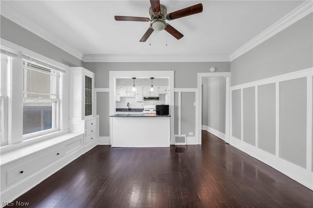 1353 Phelps Avenue 3, Lakewood, OH 44107