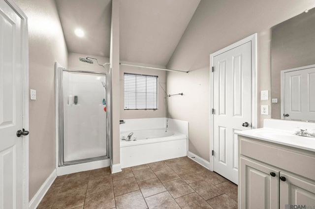 41481 Hearthstone Ave, Prairieville, LA 70769