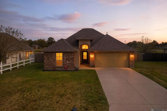 41481 Hearthstone Ave, Prairieville, LA 70769