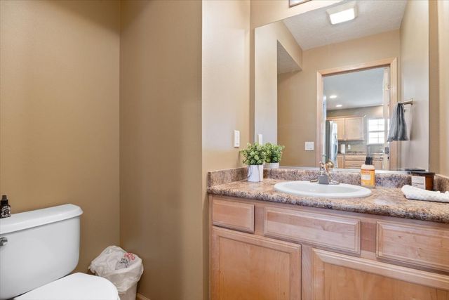 5549 Kirkland Court, Johnston, IA 50131