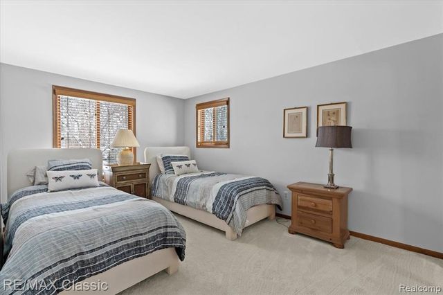 5067 Oakwood Court, Commerce Twp, MI 48382