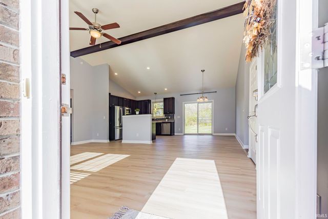 422 S Bridgewater Lane, Muncie, IN 47304