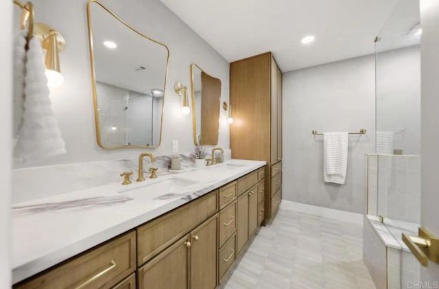 1824 Portofino Drive, Oceanside, CA 92054
