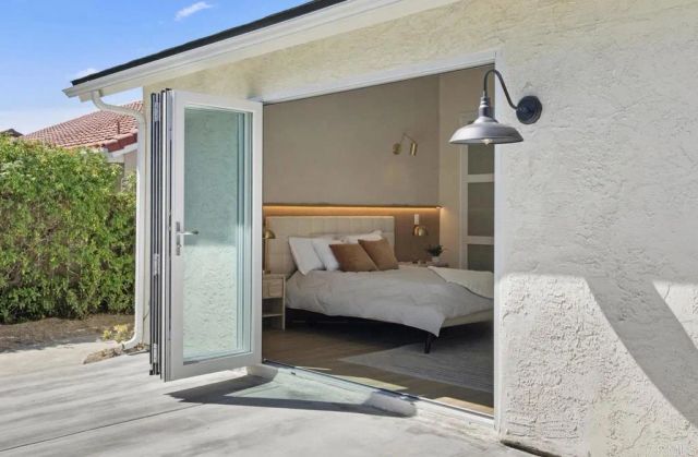 1824 Portofino Drive, Oceanside, CA 92054