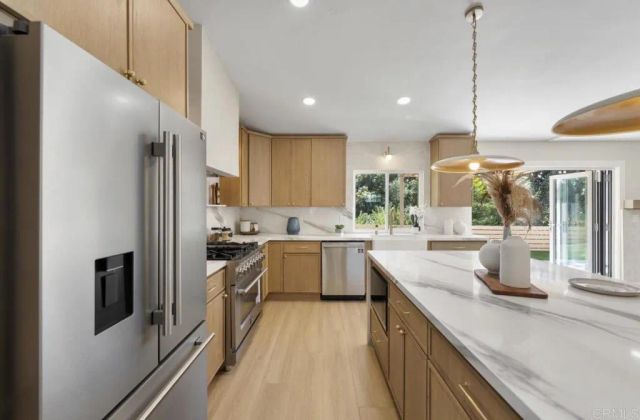 1824 Portofino Drive, Oceanside, CA 92054