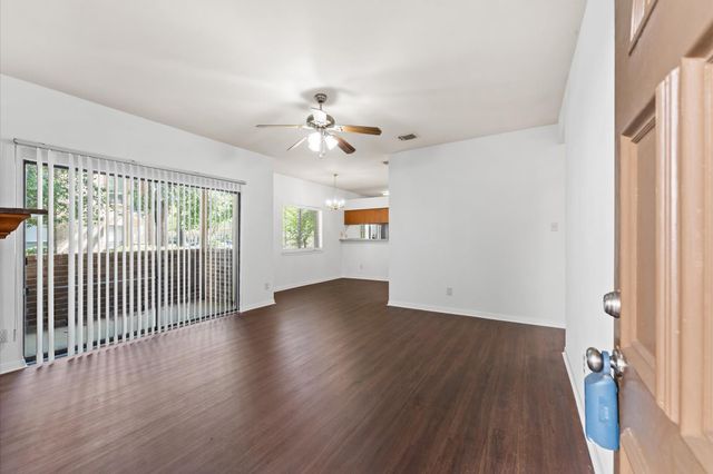 3500 Tangle Brush Drive 193, The Woodlands, TX 77381