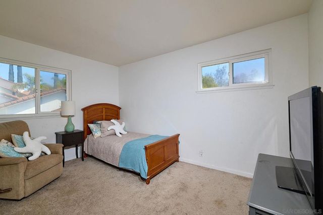 14958 La Manda, Poway, CA 92064