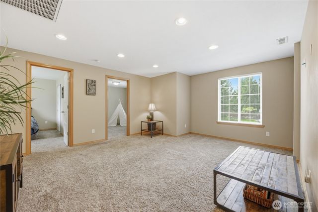 22715 91st Street Ct E, Buckley, WA 98321