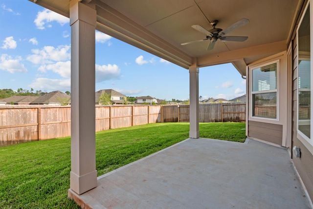 814 Falling Cave Drive, Willis, TX 77378