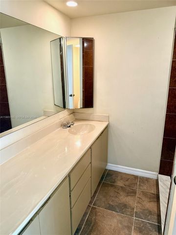 2610 26th Way, Riviera Beach, FL 33407