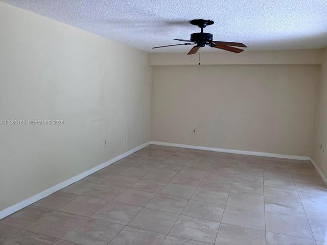 2610 26th Way, Riviera Beach, FL 33407