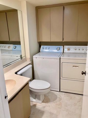 2610 26th Way, Riviera Beach, FL 33407