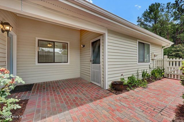 6106 Inland Greens Drive, Wilmington, NC 28405